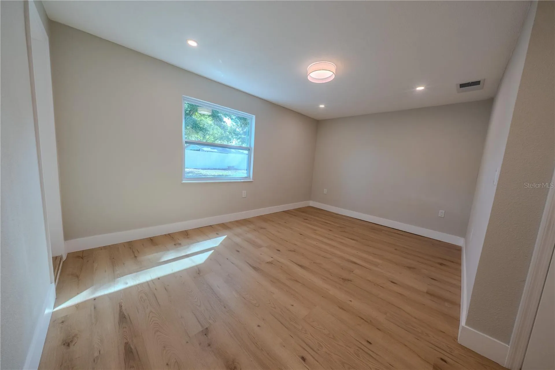 4945 Lescot Lane Orlando FL 32811