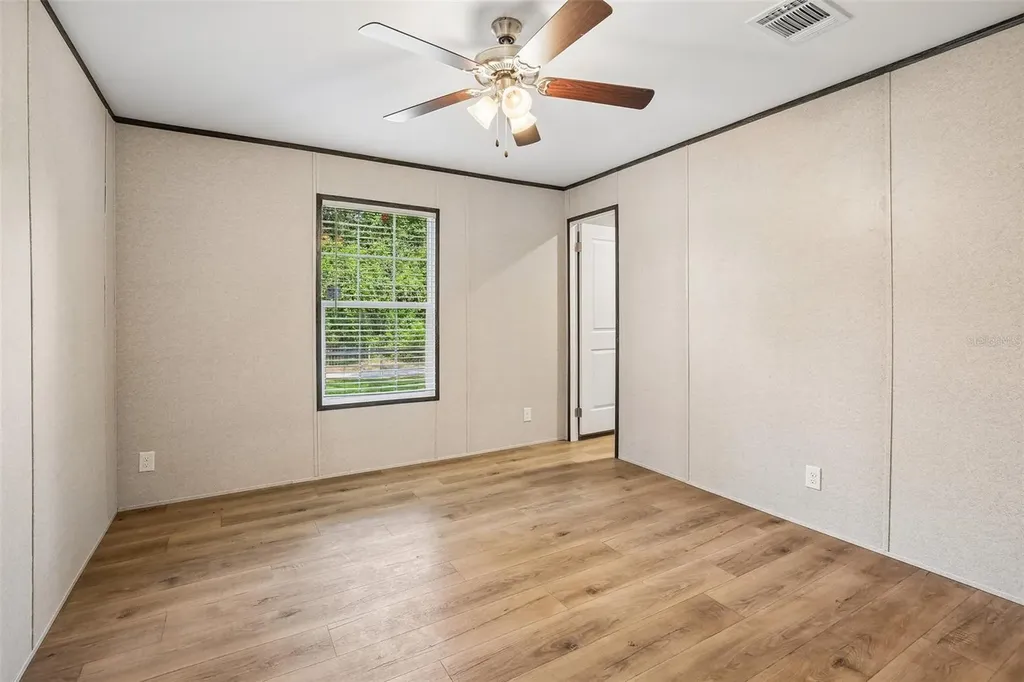 11487 SW 42nd Terrace Webster FL 33597