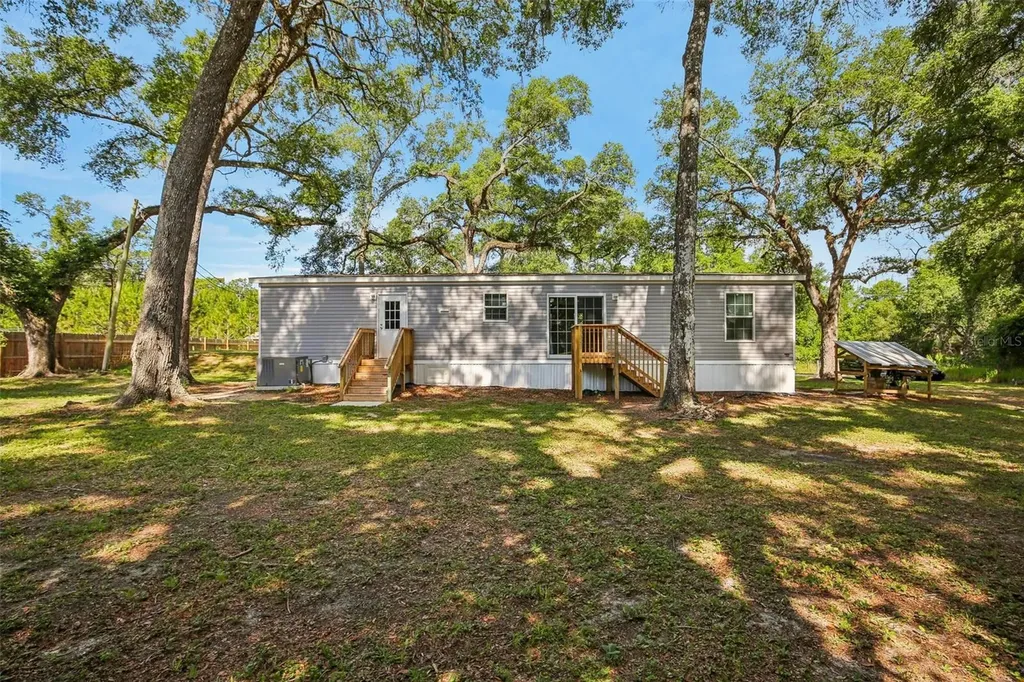 11487 SW 42nd Terrace Webster FL 33597