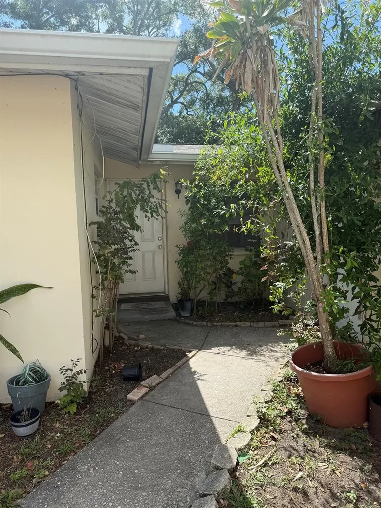 1108 Amble Lane Clearwater FL 33755