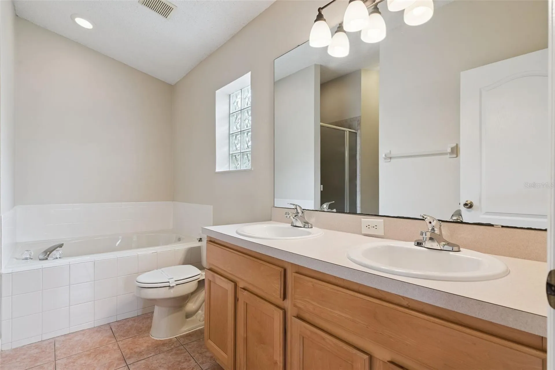 13831 Guildhall Circle Orlando FL 32828