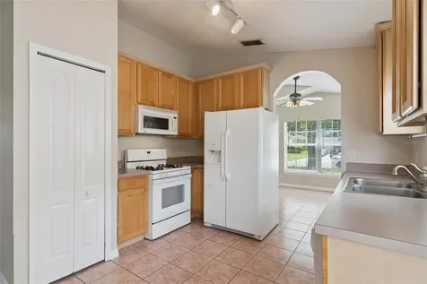 13831 Guildhall Circle Orlando FL 32828