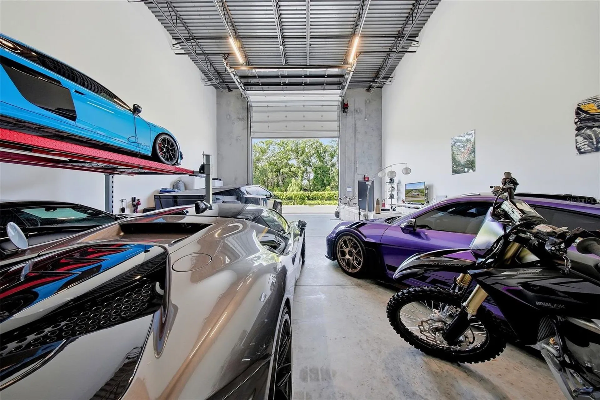 6500 Motor Enclave Way Tampa FL 33610