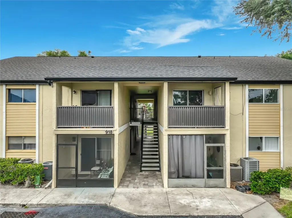 918 Lake Destiny Road Altamonte Springs FL 32714