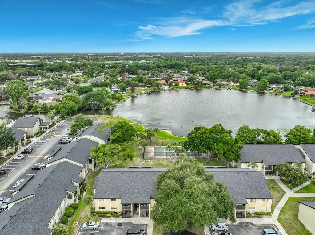 918 Lake Destiny Road Altamonte Springs FL 32714