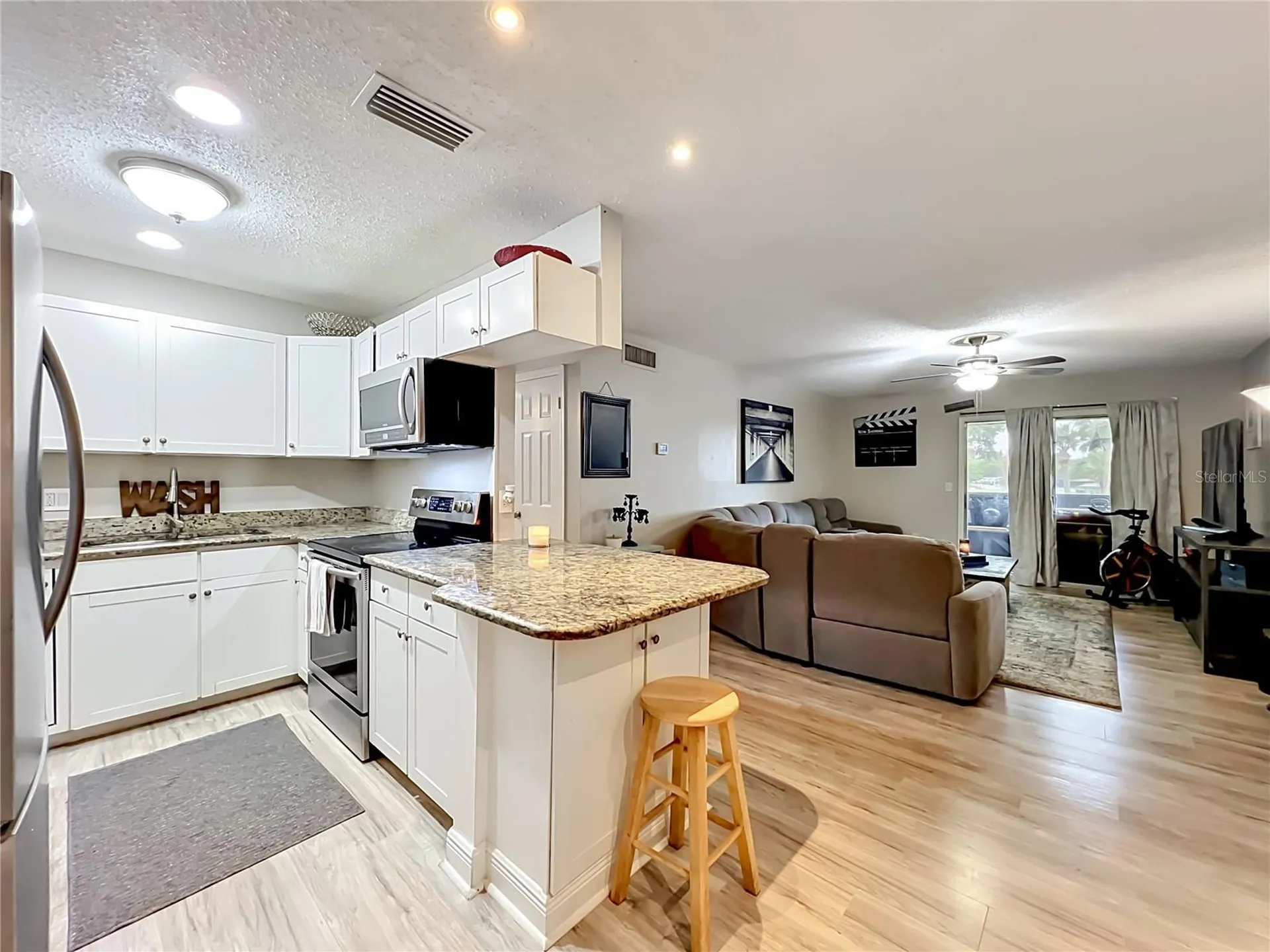 918 Lake Destiny Road Altamonte Springs FL 32714