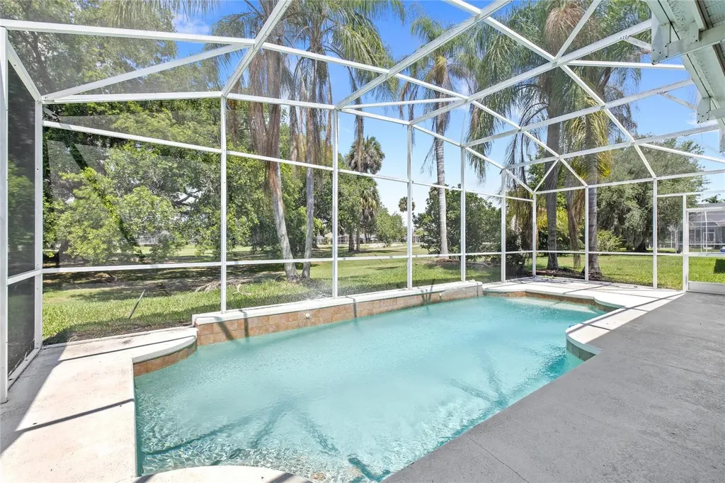 1726 Golfview Drive Kissimmee FL 34746