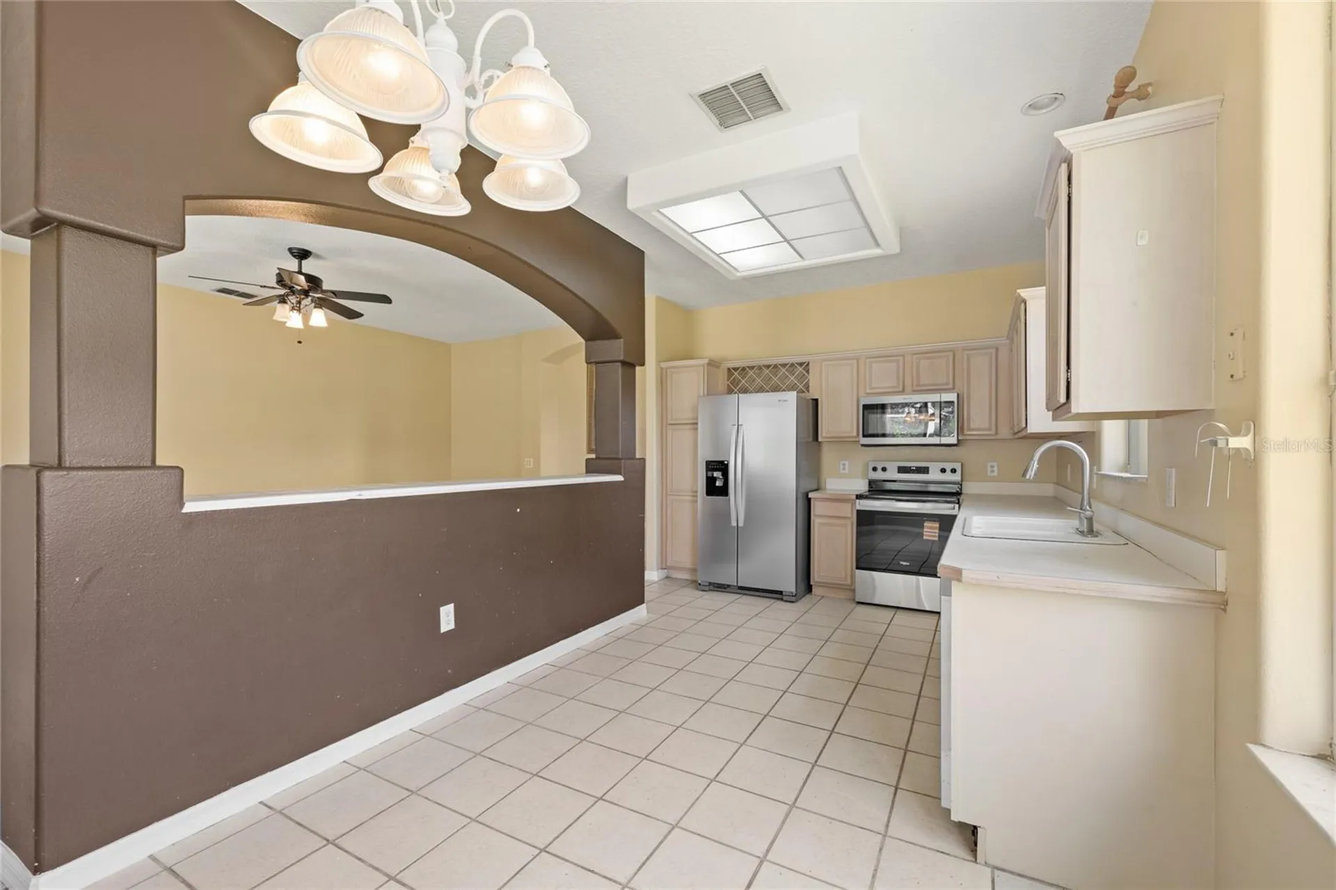 1726 Golfview Drive Kissimmee FL 34746