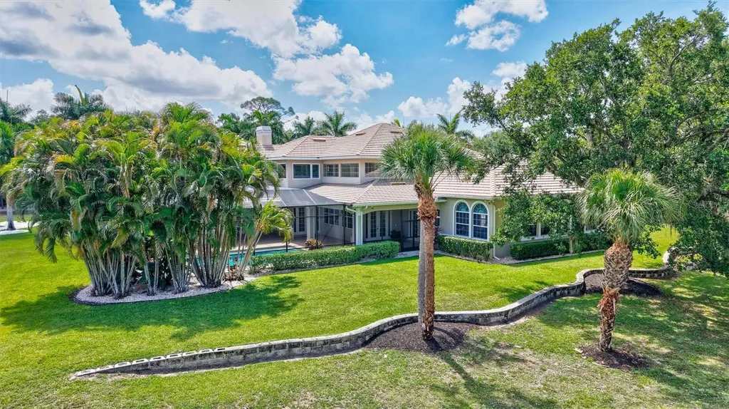 1045 Fox Creek Drive Sarasota FL 34240