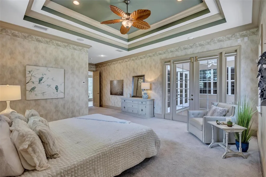1045 Fox Creek Drive Sarasota FL 34240