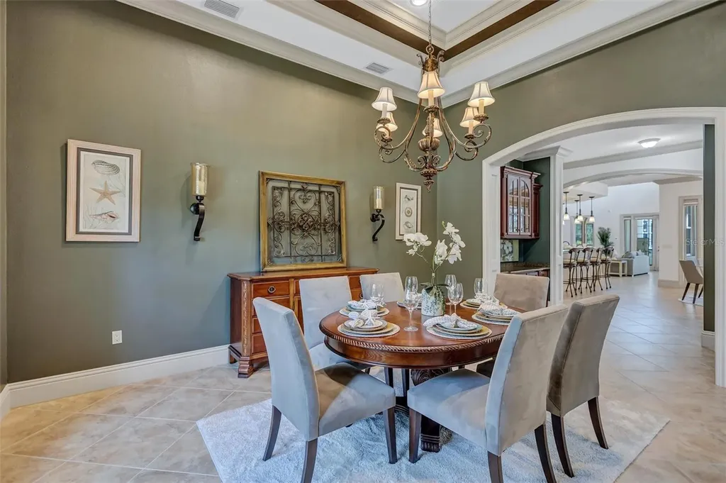 1045 Fox Creek Drive Sarasota FL 34240