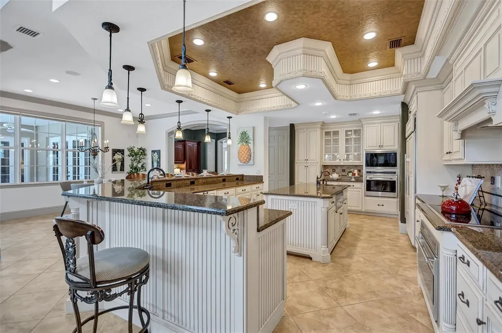 1045 Fox Creek Drive Sarasota FL 34240