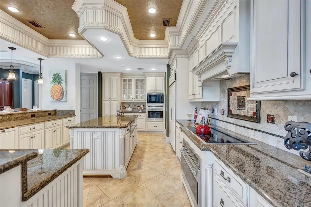 1045 Fox Creek Drive Sarasota FL 34240