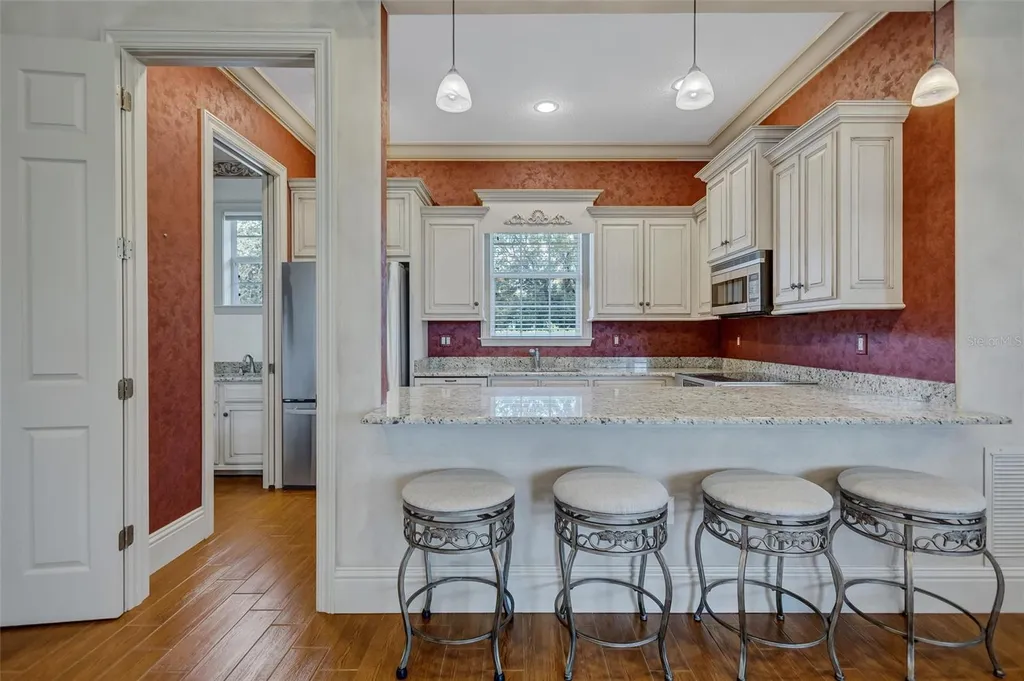 1045 Fox Creek Drive Sarasota FL 34240