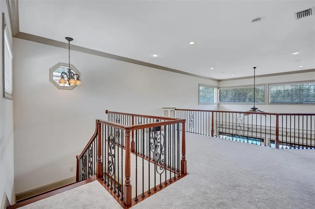1045 Fox Creek Drive Sarasota FL 34240