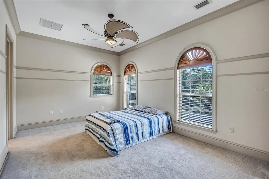 1045 Fox Creek Drive Sarasota FL 34240