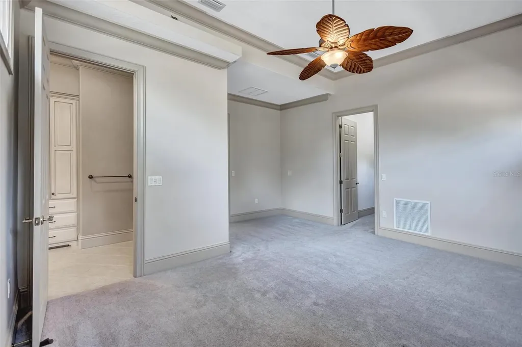 1045 Fox Creek Drive Sarasota FL 34240