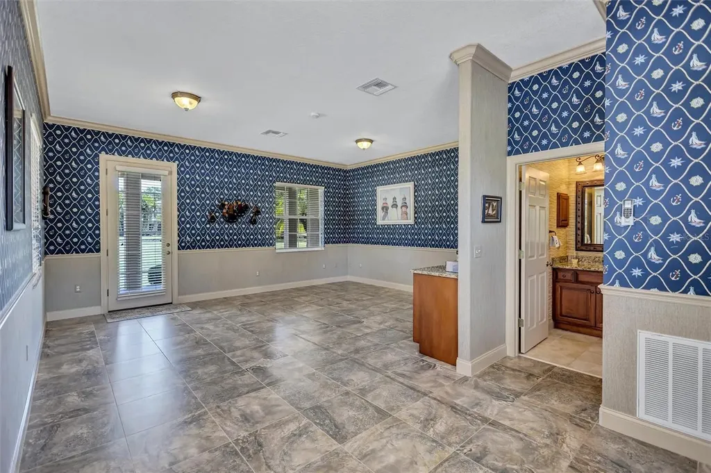 1045 Fox Creek Drive Sarasota FL 34240