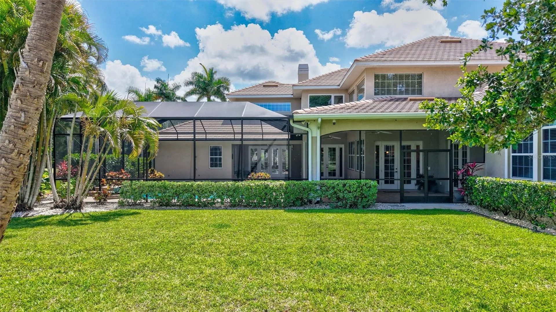 1045 Fox Creek Drive Sarasota FL 34240