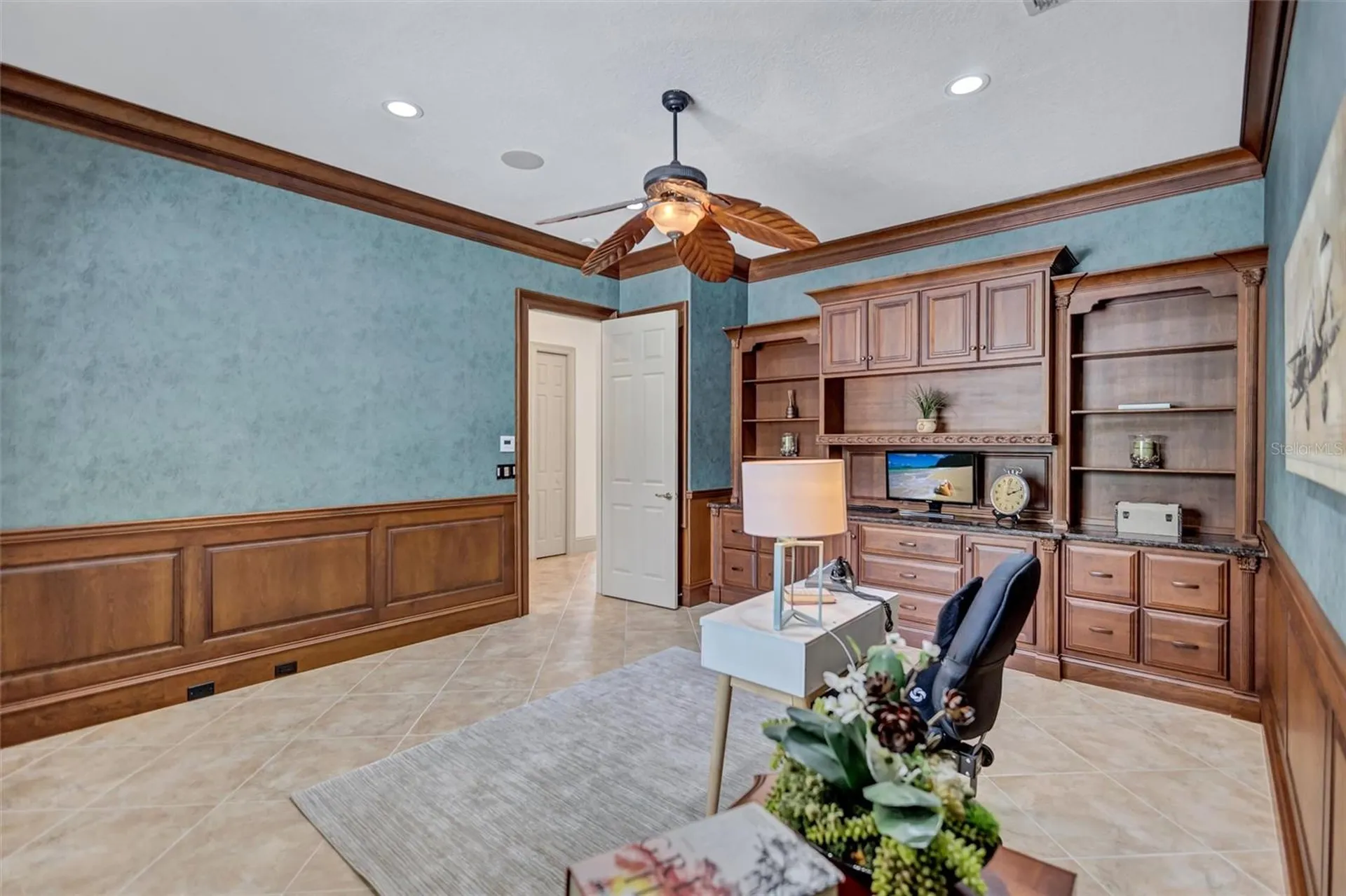 1045 Fox Creek Drive Sarasota FL 34240