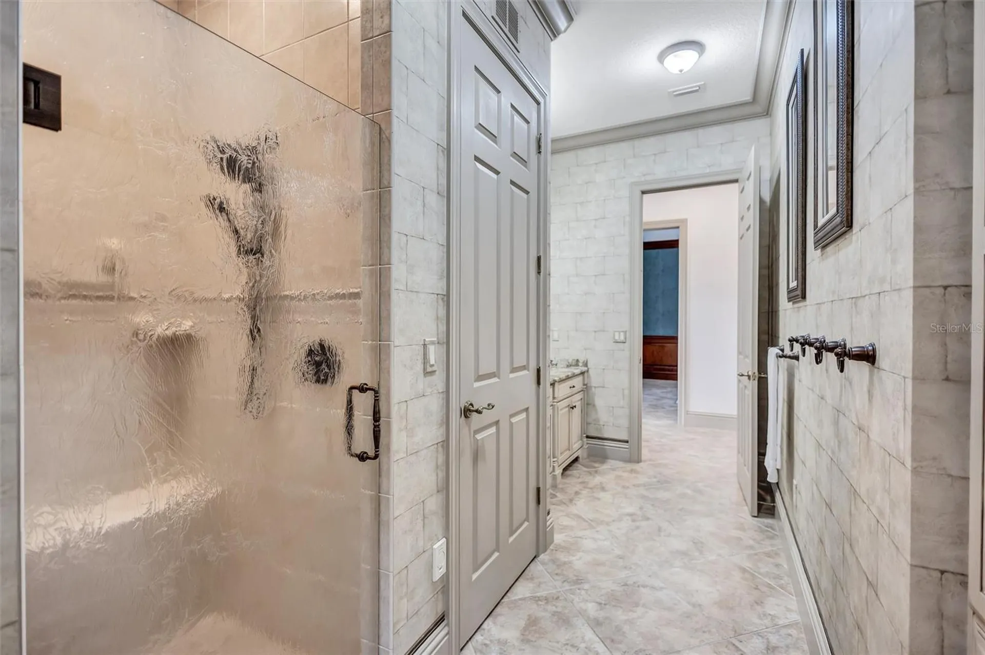 1045 Fox Creek Drive Sarasota FL 34240