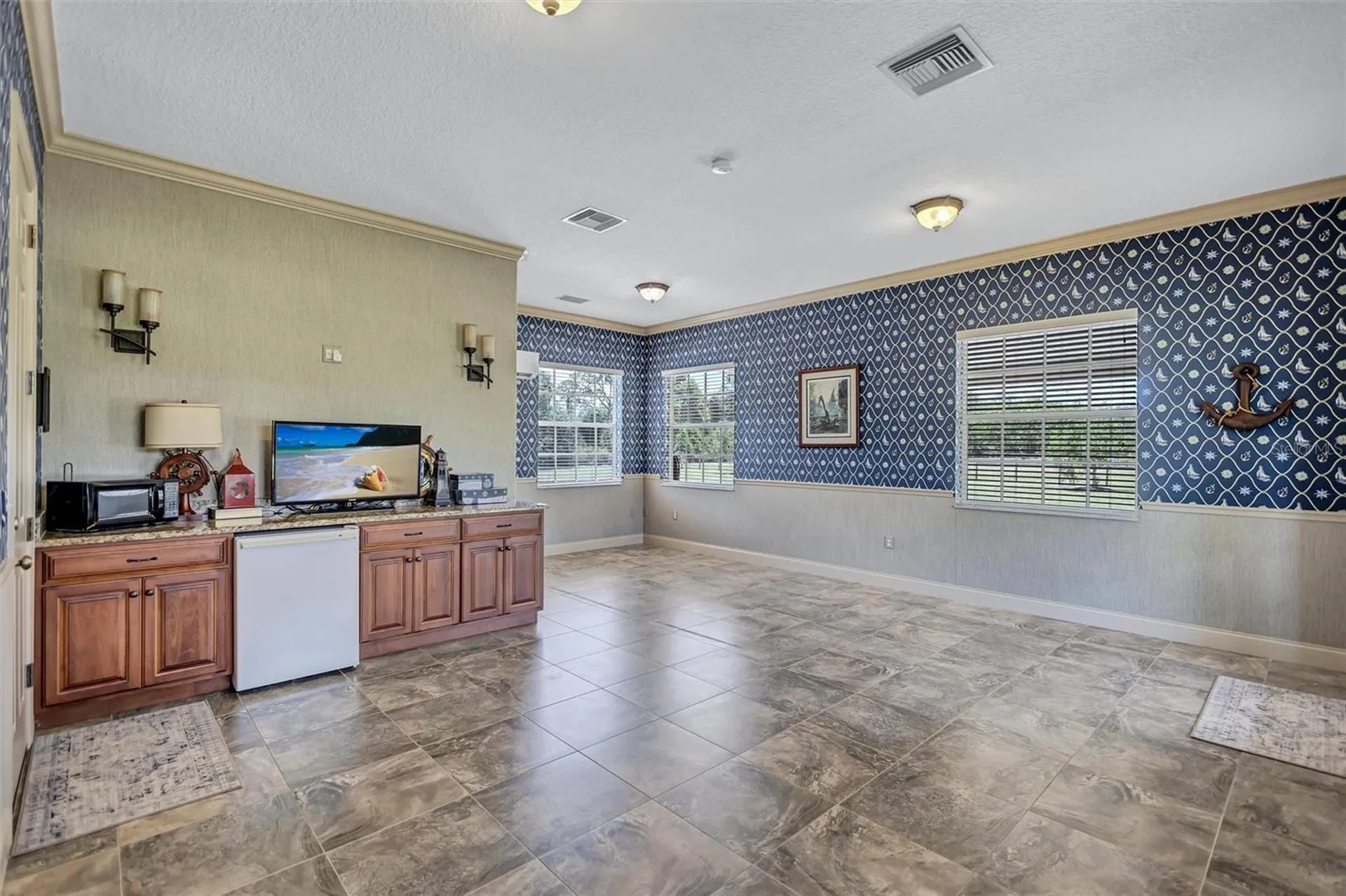 1045 Fox Creek Drive Sarasota FL 34240