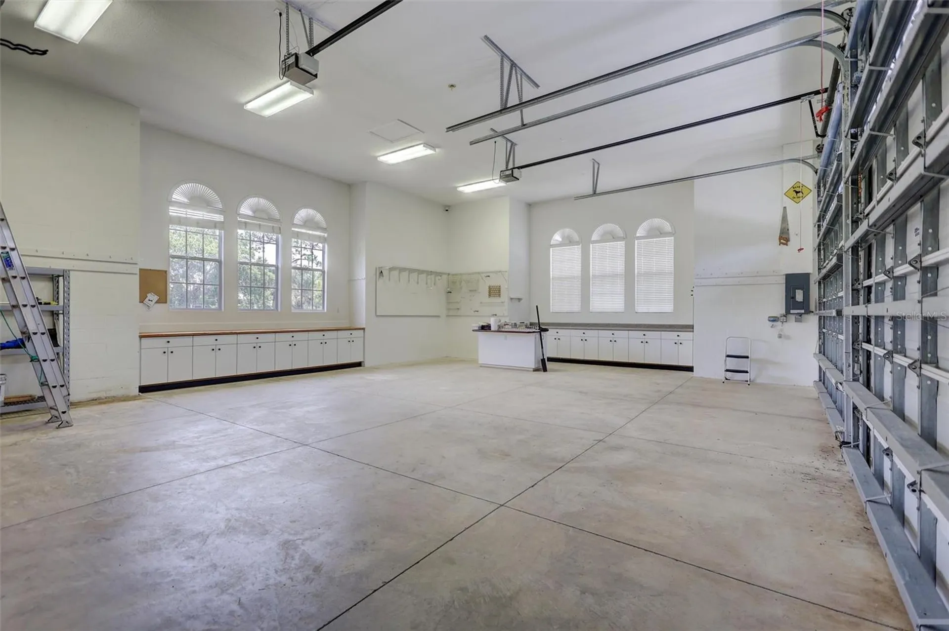 1045 Fox Creek Drive Sarasota FL 34240