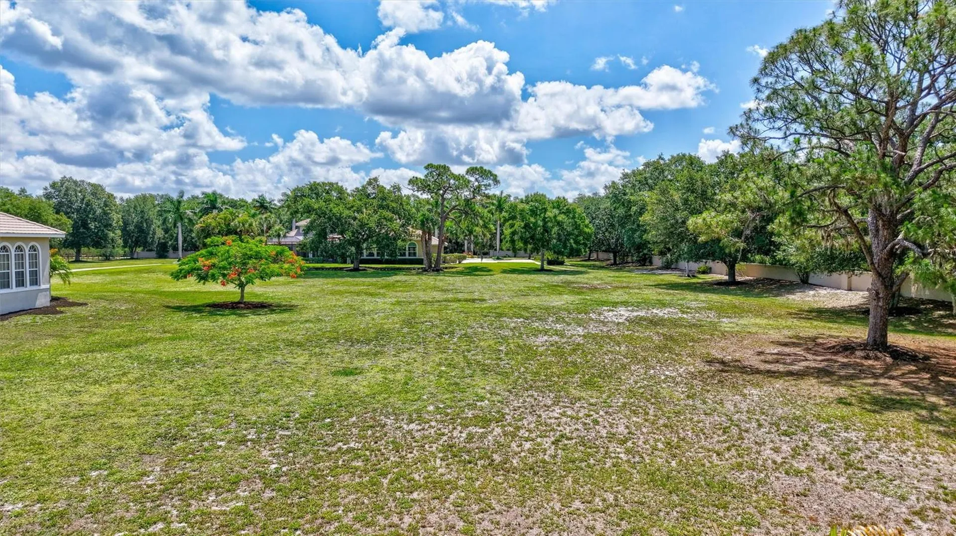 1045 Fox Creek Drive Sarasota FL 34240
