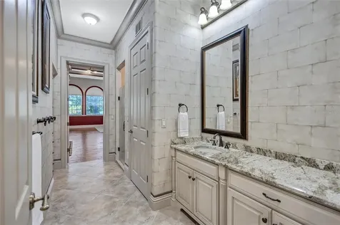 1045 Fox Creek Drive Sarasota FL 34240
