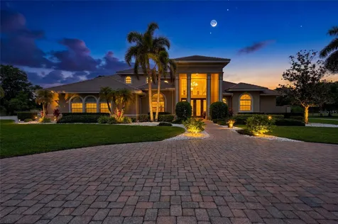 1045 Fox Creek Drive Sarasota FL 34240