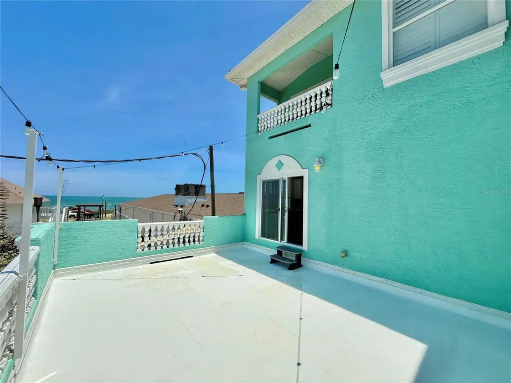 107 6th Street N Flagler Beach FL 32136