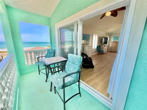 107 6th Street N Flagler Beach FL 32136