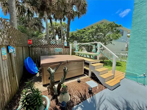 107 6th Street N Flagler Beach FL 32136