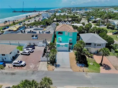 107 6th Street N Flagler Beach FL 32136