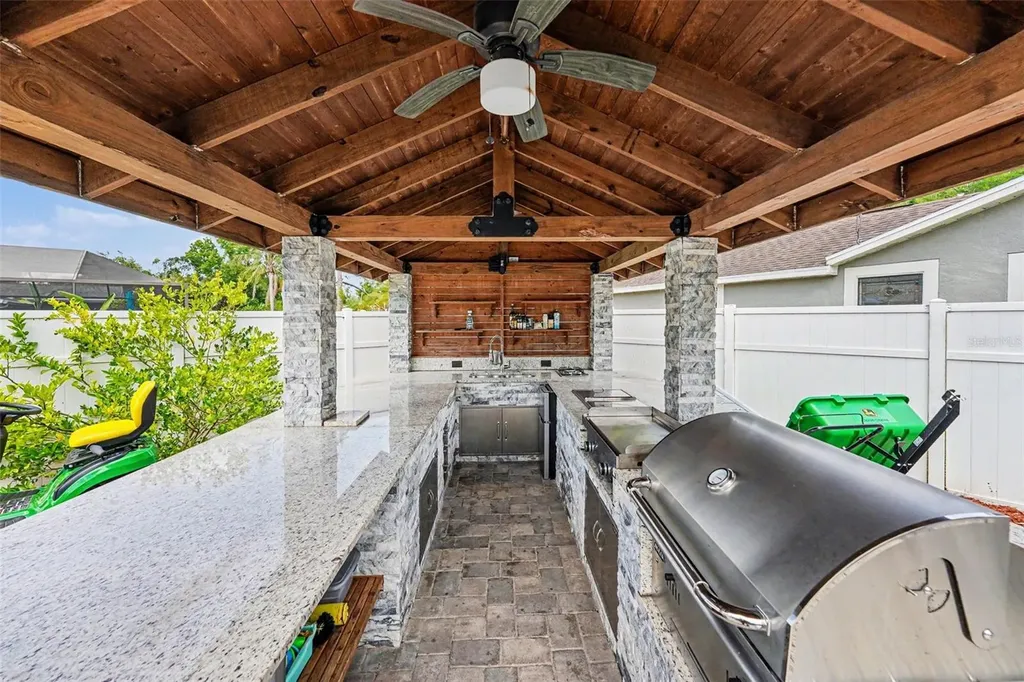 12601 Wood Ibis Way Tampa FL 33624