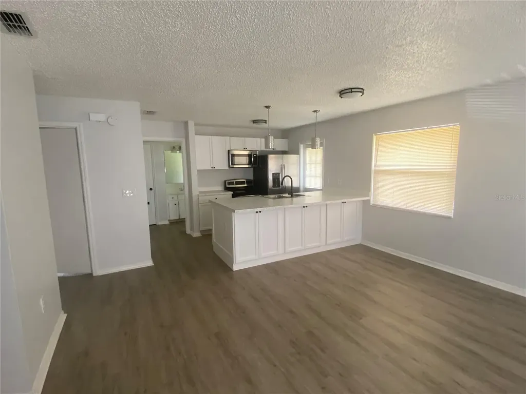 206 Mary Catherine Court Lakeland FL 33809