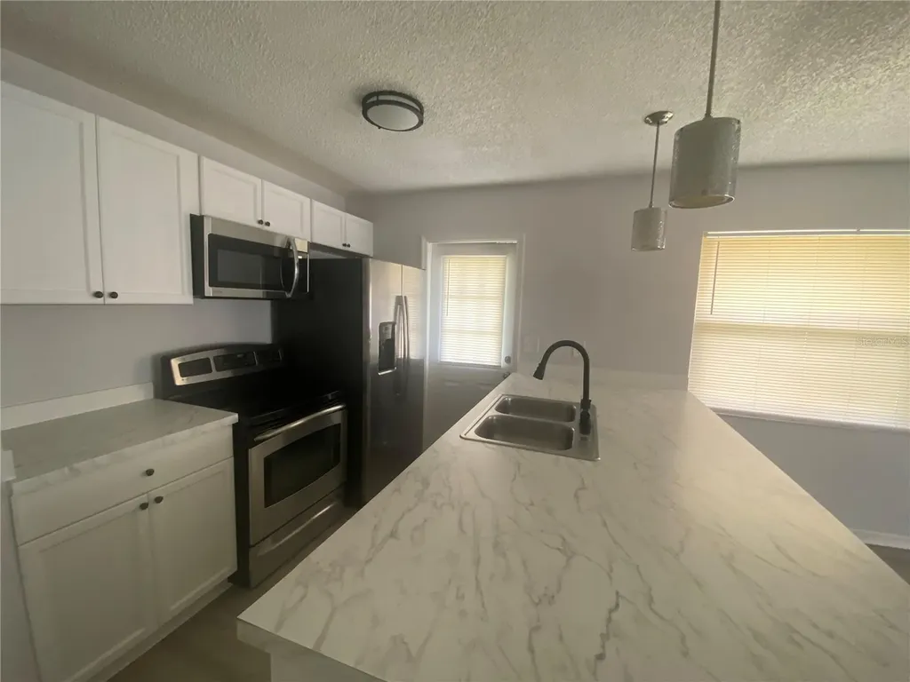 206 Mary Catherine Court Lakeland FL 33809