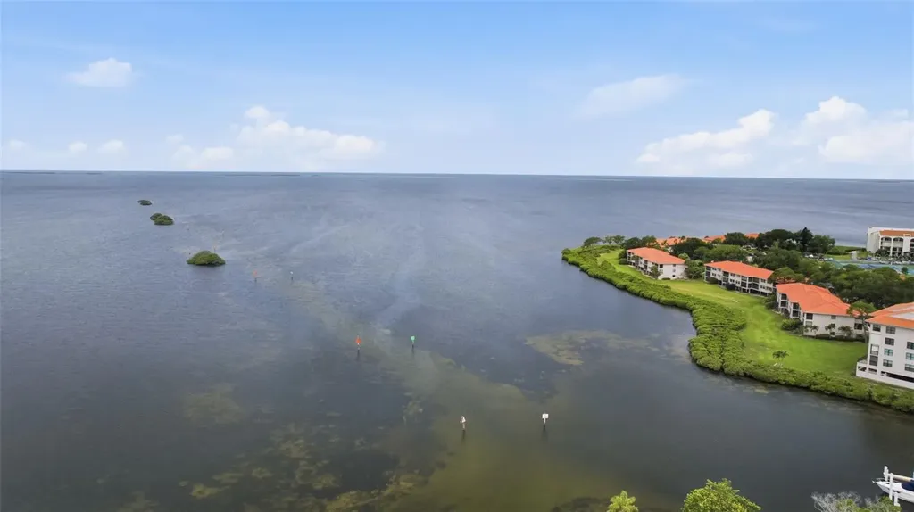 1802 Mariner Drive E Tarpon Springs FL 34689