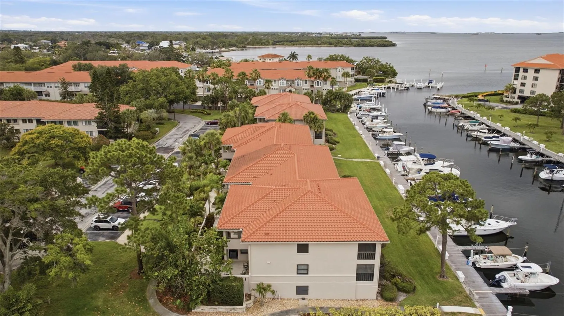 1802 Mariner Drive E Tarpon Springs FL 34689