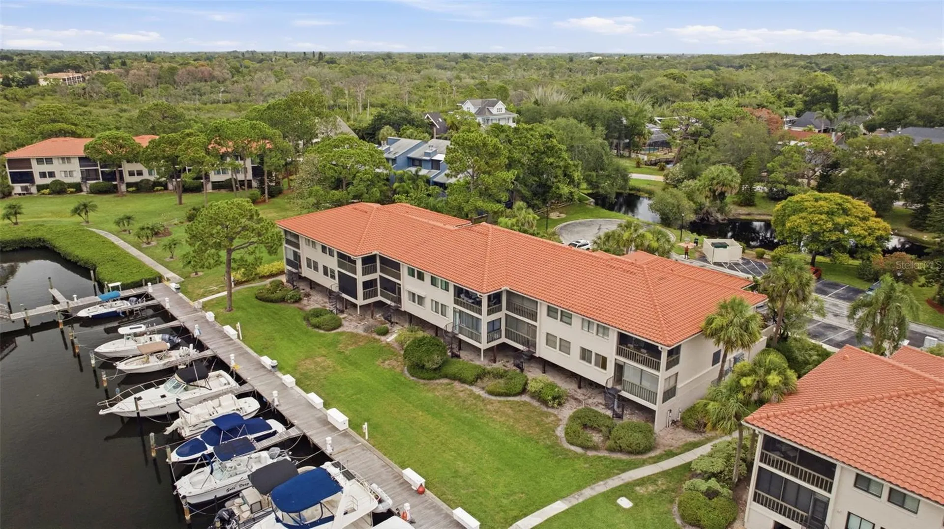 1802 Mariner Drive E Tarpon Springs FL 34689