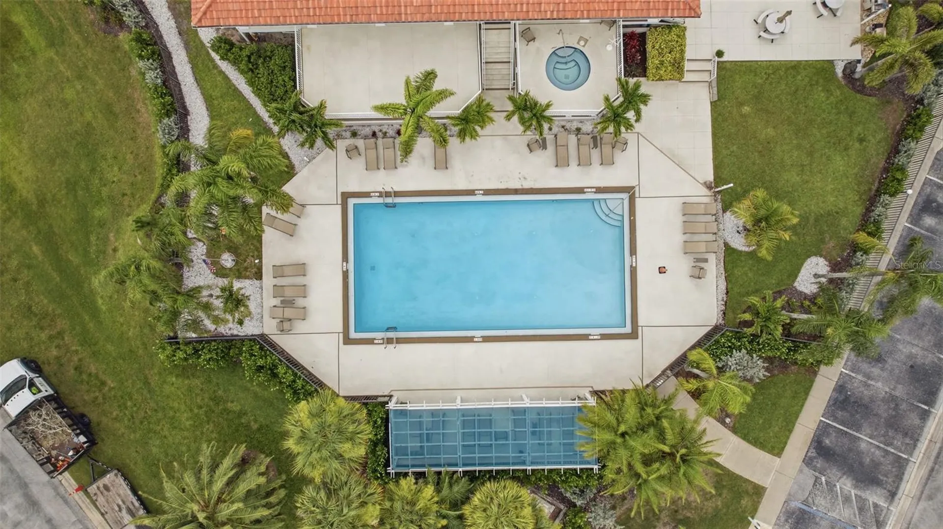 1802 Mariner Drive E Tarpon Springs FL 34689