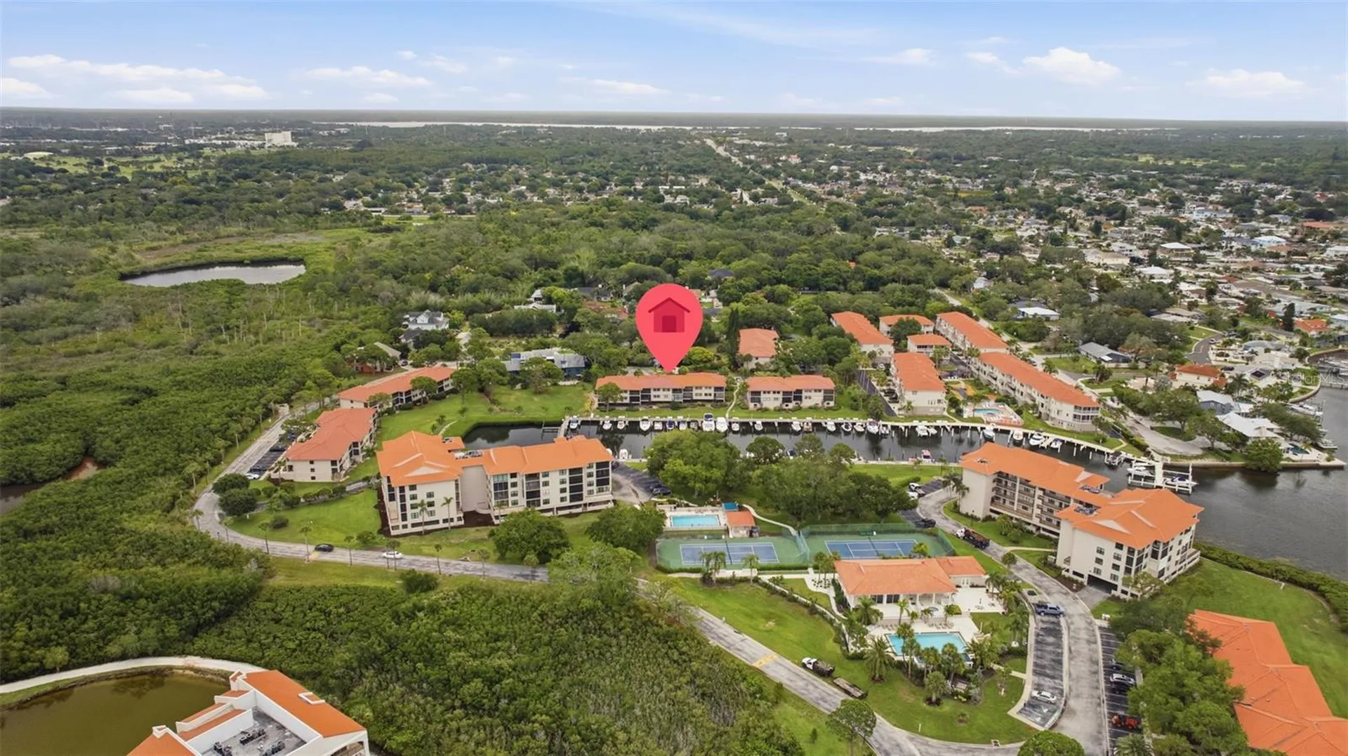 1802 Mariner Drive E Tarpon Springs FL 34689