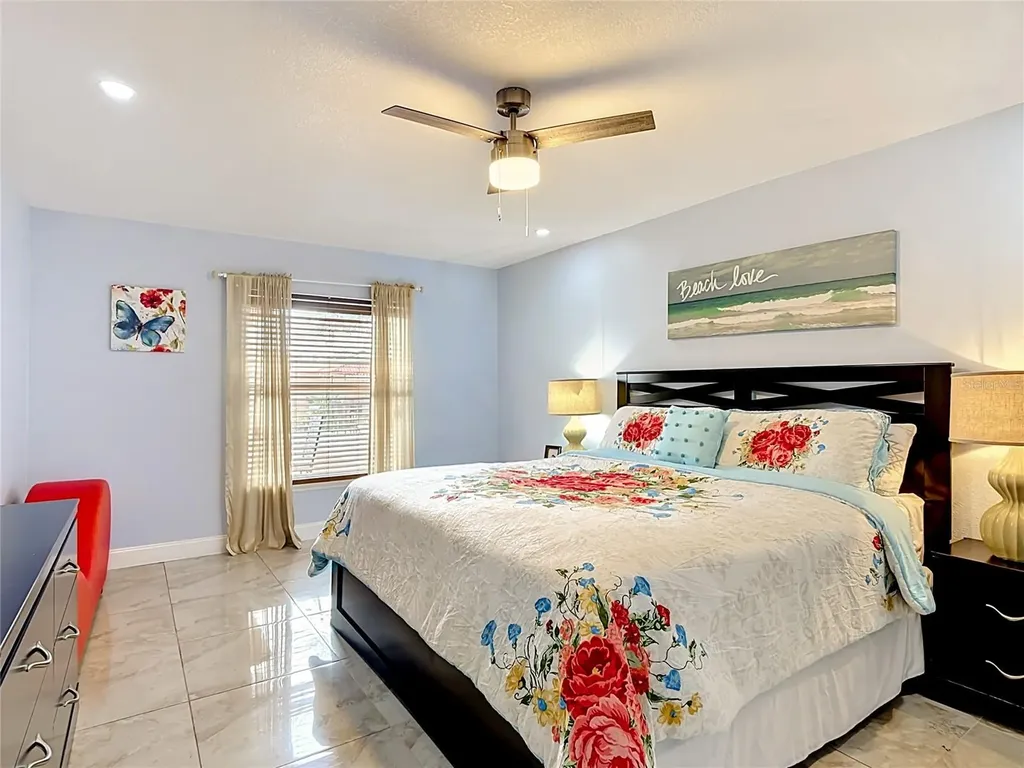 915 Bonneville Lane Kissimmee FL 34759