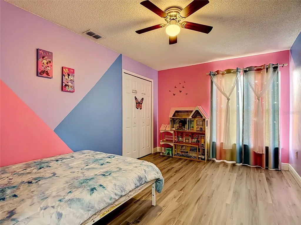 915 Bonneville Lane Kissimmee FL 34759