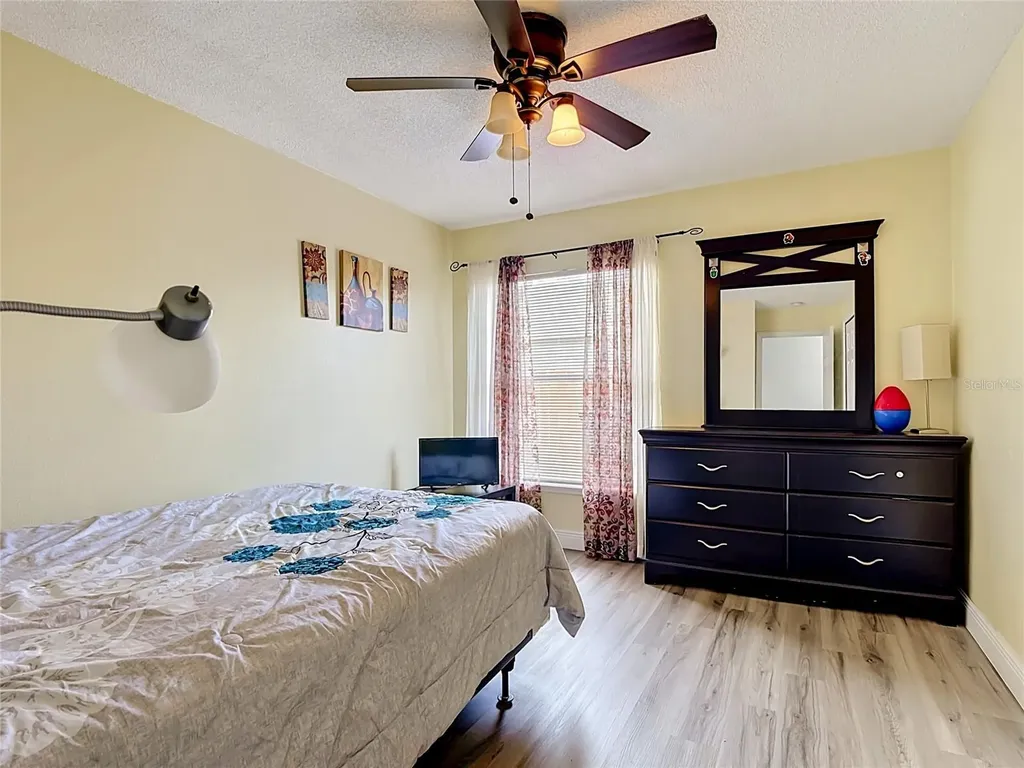 915 Bonneville Lane Kissimmee FL 34759