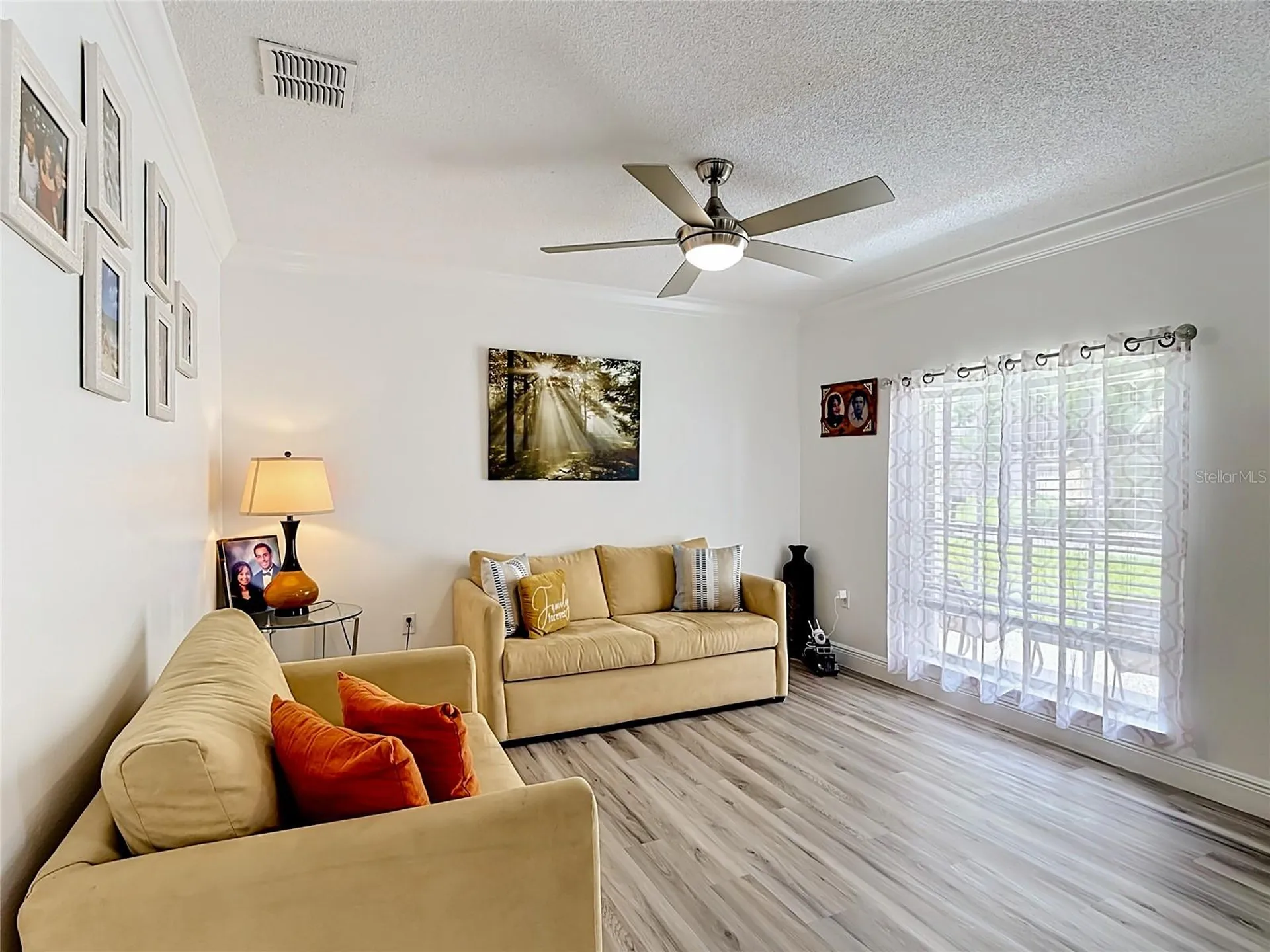 915 Bonneville Lane Kissimmee FL 34759