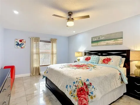 915 Bonneville Lane Kissimmee FL 34759