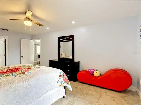 915 Bonneville Lane Kissimmee FL 34759