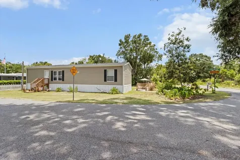 609 S Redbud Terrace Inverness FL 34450