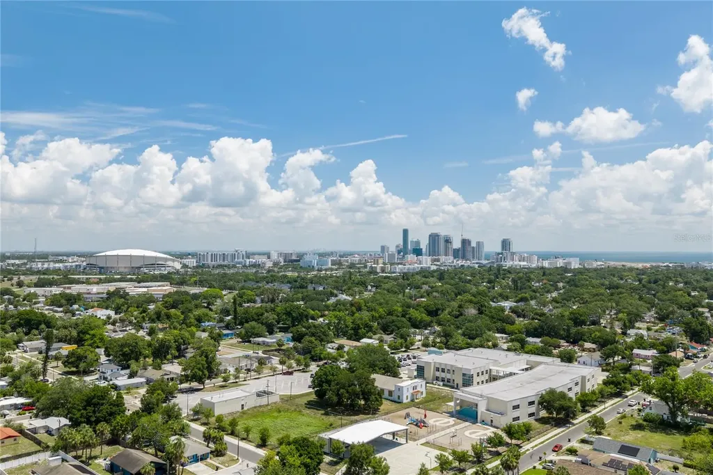 2001 15th Avenue S St Petersburg FL 33712